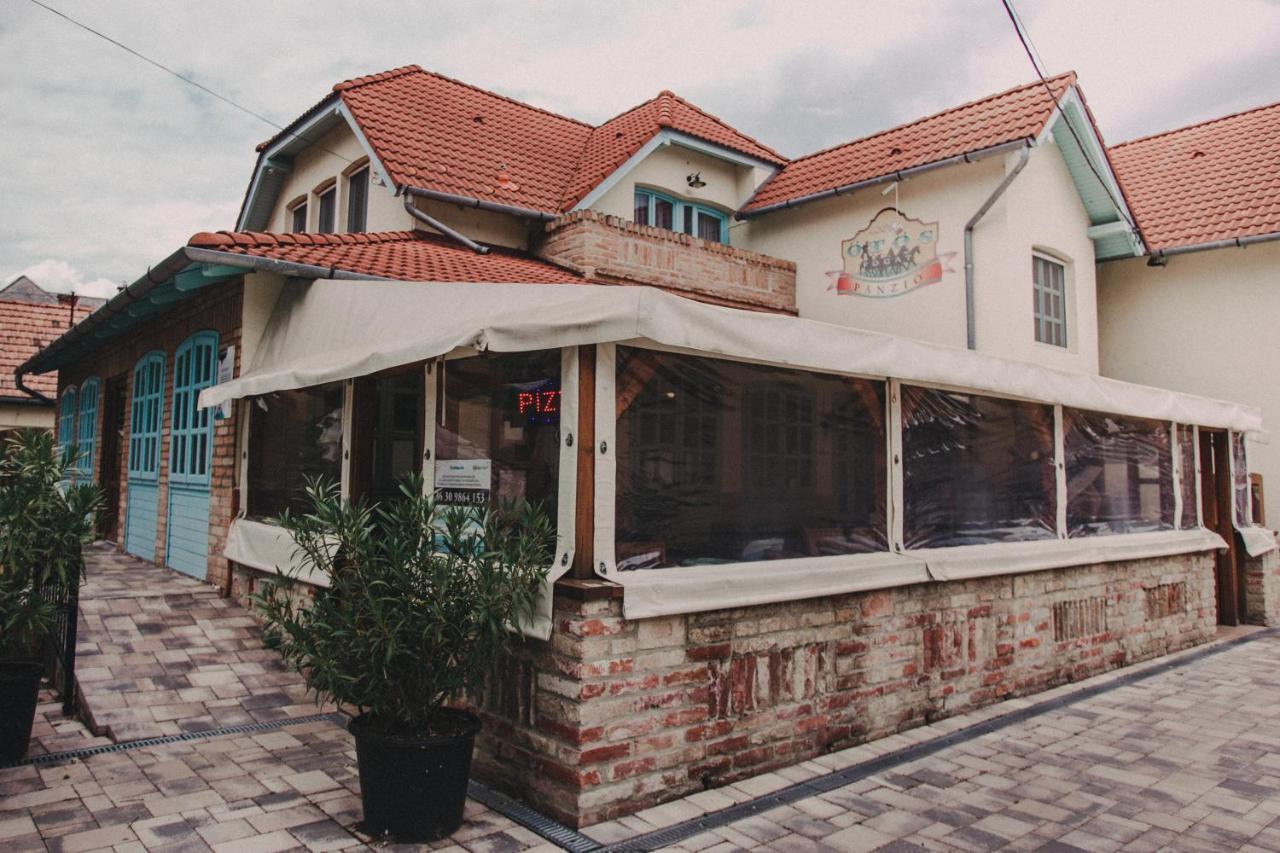 Oetoesfogat Panzio Bed and Breakfast Σίοφοκ Εξωτερικό φωτογραφία